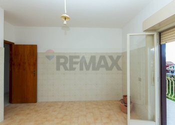 Stanza vuota - Appartamento VIA MARINA
 
80, Fiumefreddo di Sicilia - foto 17