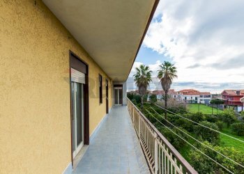 Balcone - Appartamento VIA MARINA
 
80, Fiumefreddo di Sicilia - foto 25