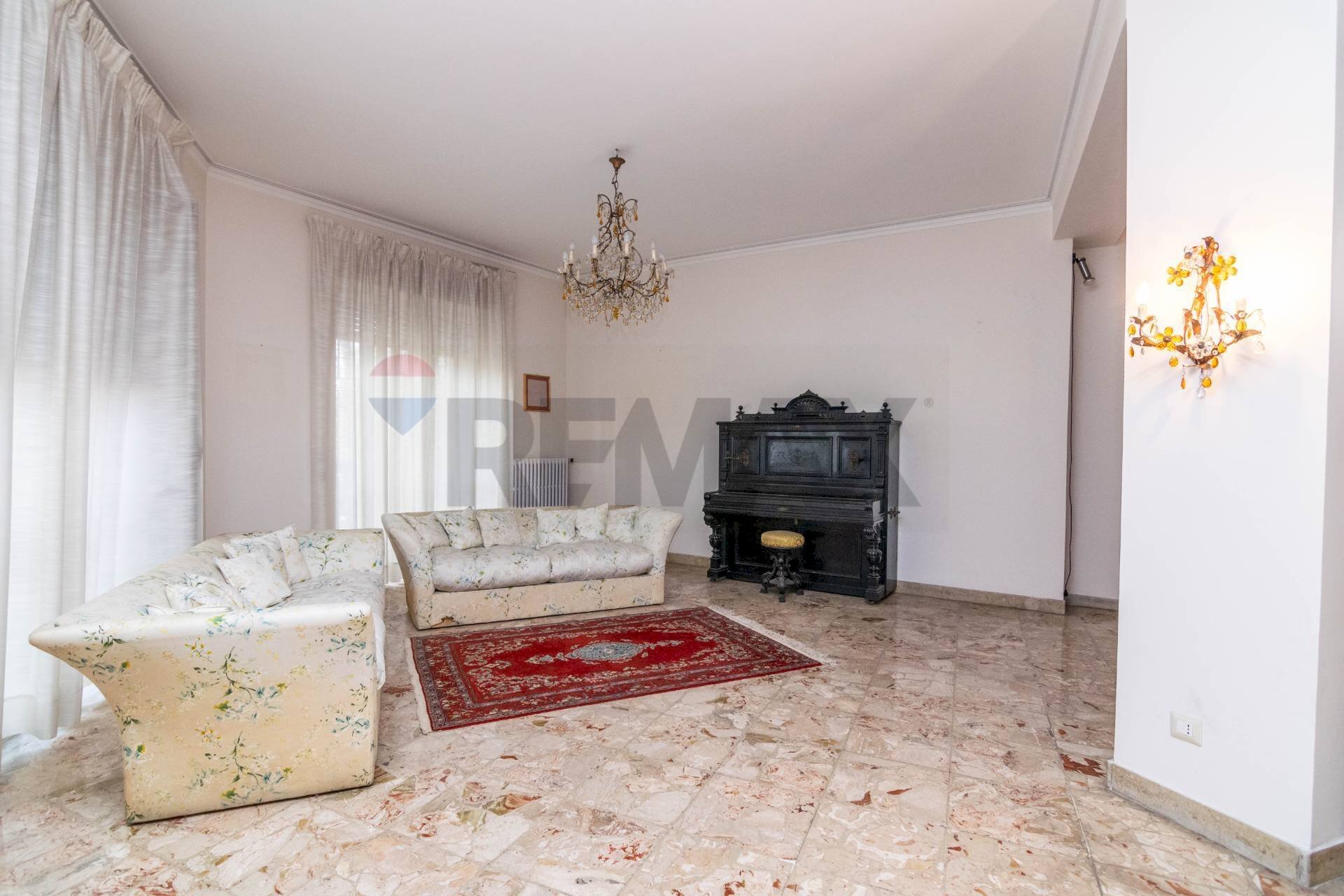 Soggiorno - Appartamento Via Androne
 
27, Catania - foto 2