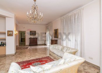 Soggiorno - Appartamento Via Androne
 
27, Catania - foto 3