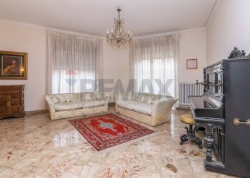 Soggiorno - Appartamento Via Androne
 
27, Catania - foto 6