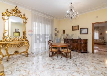 Sala da pranzo - Appartamento Via Androne
 
27, Catania - foto 13