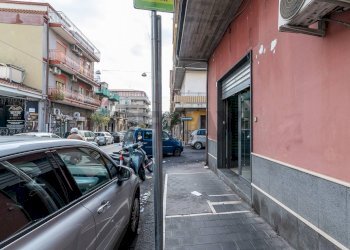 Edificio all\'aperto - Locale Commerciale VIA LENIN
67, Misterbianco - foto 9