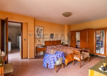 Camera / camera da letto - Attico via  Giacomo Matteotti
 
162, Misterbianco - foto 22