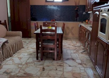 Sala da pranzo - Trilocale via nuoro
 
19, Paterno - foto 21