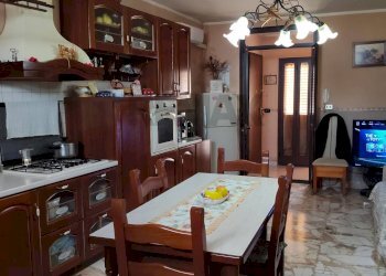 Sala da pranzo - Trilocale via nuoro
 
19, Paterno - foto 23