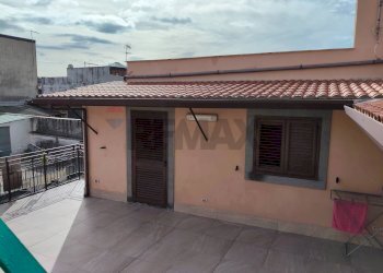 Terrazza - Trilocale via nuoro
 
19, Paterno - foto 29