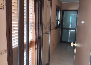 Hall / corridoio - Trilocale via nuoro
 
19, Paterno - foto 31