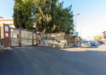 Edificio all\'aperto - Attico Via San Paolo
 
100, Gravina di Catania - foto 33