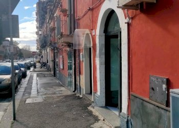 Edificio all\'aperto - Locale Commerciale Via Etnea
 
495, Catania - foto 3