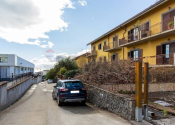 Edificio all\'aperto - Villa a Schiera via carnazza
 
34, Tremestieri Etneo - foto 4