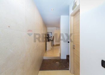 Hall / corridoio - Villa a Schiera via carnazza
 
34, Tremestieri Etneo - foto 13