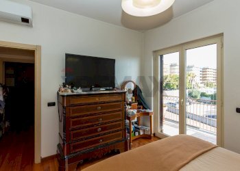 Camera / camera da letto - Villa a Schiera via carnazza
 
34, Tremestieri Etneo - foto 37