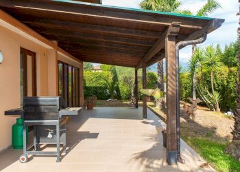 Terrazza - Casa semi indipendente Via Sacerdote Messina
 
10, Aci Sant'Antonio - foto 14