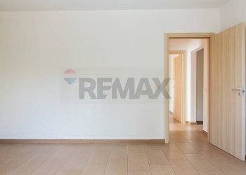 Stanza vuota - Casa semi indipendente Via Sacerdote Messina
 
10, Aci Sant'Antonio - foto 25