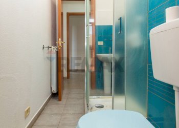 Bagno - Casa semi indipendente Via Sacerdote Messina
 
10, Aci Sant'Antonio - foto 45