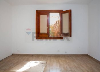 Stanza vuota - Casa semi indipendente Via Sacerdote Messina
 
10, Aci Sant'Antonio - foto 74