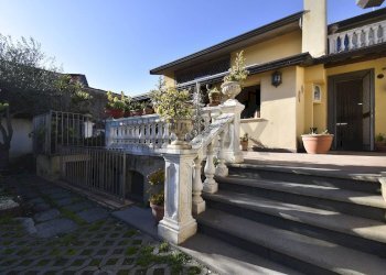 Casa all\'aperto - Villa Via Grotta di San Giovanni
 
3-5, Catania - foto 3