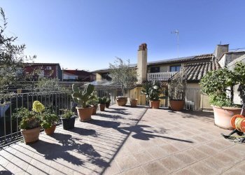 Terrazza - Villa Via Grotta di San Giovanni
 
3-5, Catania - foto 7