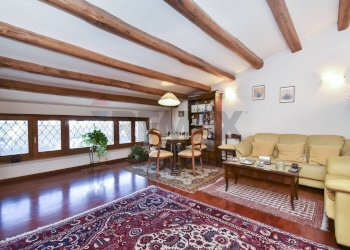 Soggiorno - Villa Via Grotta di San Giovanni
 
3-5, Catania - foto 44