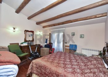 Camera / camera da letto - Villa Via Grotta di San Giovanni
 
3-5, Catania - foto 54