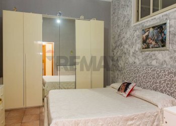 Camera / camera da letto - Trilocale Via Nuoro
 
39, Paterno - foto 10