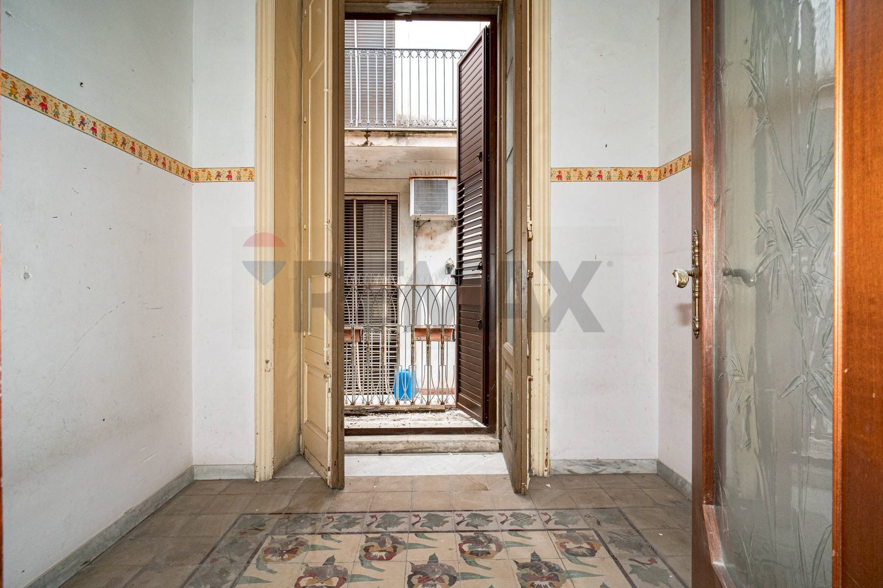 Hall / corridoio - Casa indipendente Via San Giuseppe
 
8/10, Paterno - foto 2