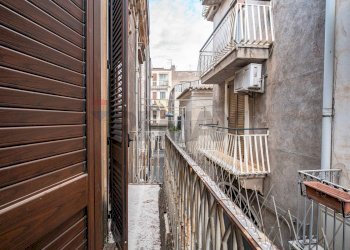 Balcone - Casa indipendente Via San Giuseppe
 
8/10, Paterno - foto 4