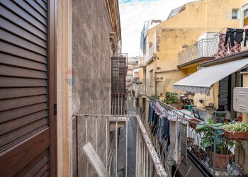 Balcone - Casa indipendente Via San Giuseppe
 
8/10, Paterno - foto 6