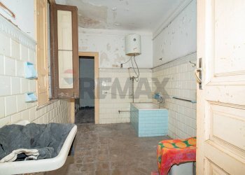 Bagno - Casa indipendente Via San Giuseppe
 
8/10, Paterno - foto 12