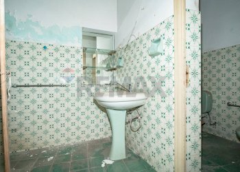 Bagno - Casa indipendente Via San Giuseppe
 
8/10, Paterno - foto 15