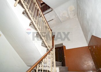 Scale - Casa indipendente Via San Giuseppe
 
8/10, Paterno - foto 18