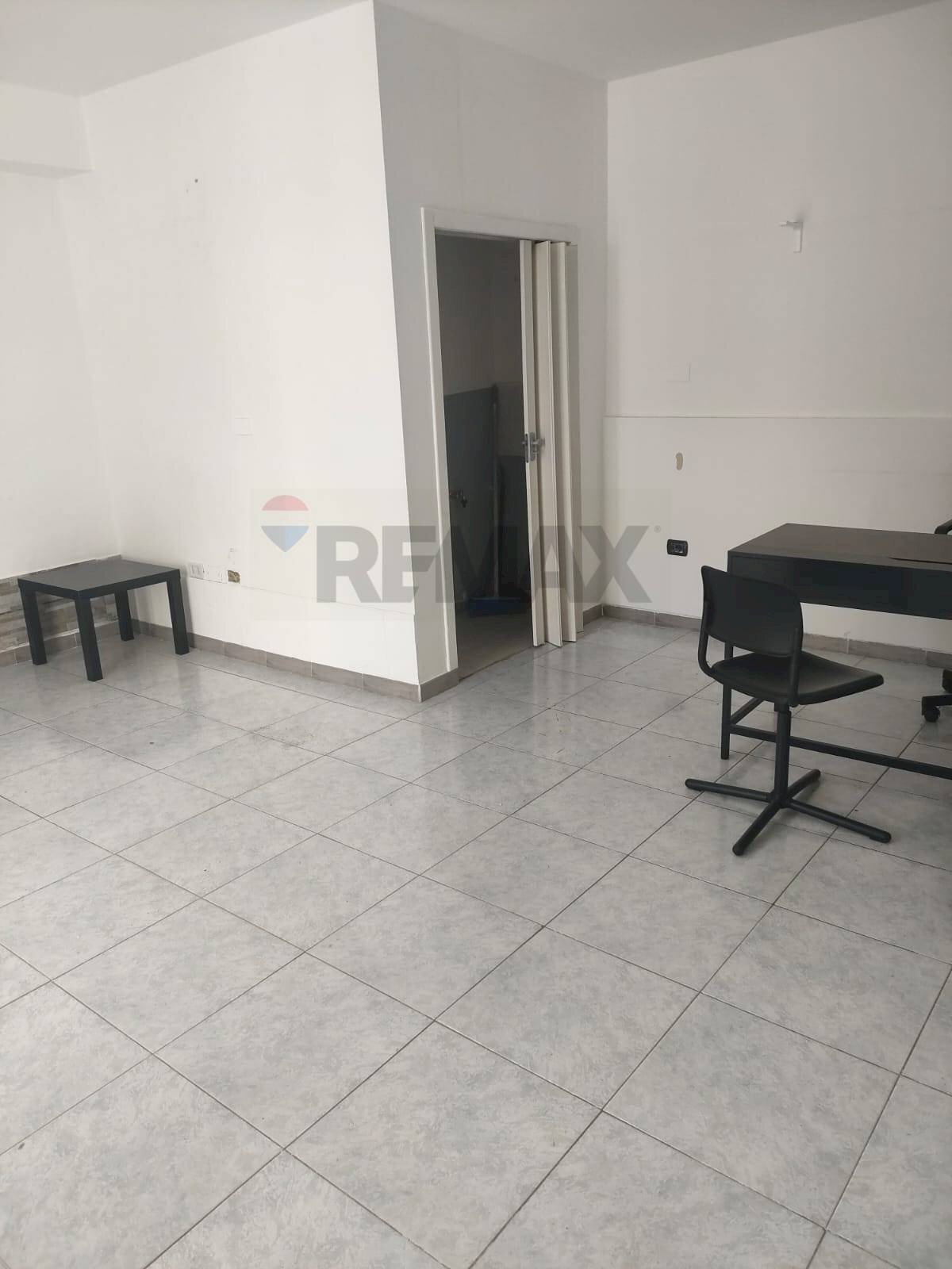 Stanza vuota - Commercial Premises Via Etnea, Catania - photo 3