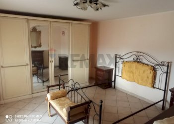 Camera / camera da letto - Appartamento via Belpasso
 
35, Camporotondo Etneo - foto 6