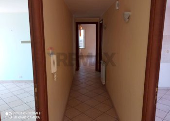 Hall / corridoio - Appartamento via Belpasso
 
35, Camporotondo Etneo - foto 17