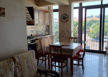 Cucina abitabile/Living - Appartamento Via Degli Ulivi
 
20, Acireale - foto 1