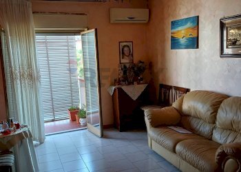 Salone d\'ingresso - Appartamento Via Degli Ulivi
 
20, Acireale - foto 3