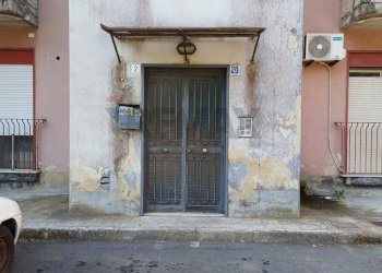 Portone d\'ingresso - Appartamento Via Degli Ulivi
 
20, Acireale - foto 12