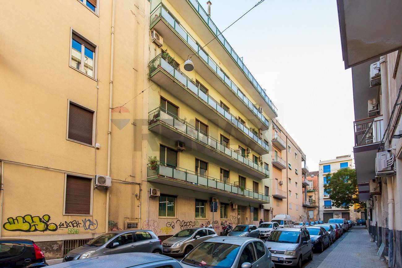 Edificio all\'aperto - Appartamento via Nicola Coviello
27, Catania - foto 2