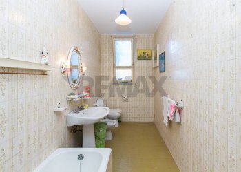 Bagno - Appartamento via Nicola Coviello
 
27, Catania - foto 45