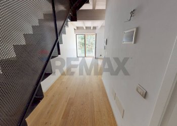 Hall / corridoio - Bilocale via Luigi Nono
 
1, Cornate d'Adda - foto 2