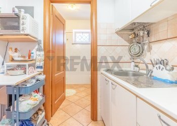 Cucina - One-room apartment Via degli Angeli
 
34, Roma - photo 15