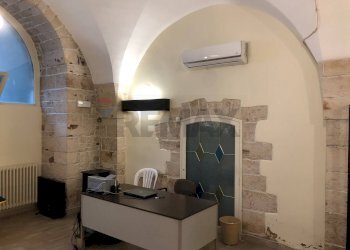 Bagno - Commercial Premises Via della libertà
 
6, Putignano - photo 14