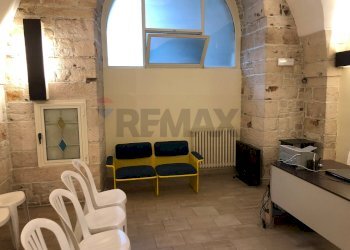 Soggiorno - Commercial Premises Via della libertà
 
6, Putignano - photo 27