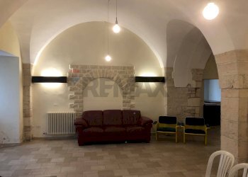 Soggiorno - Commercial Premises Via della libertà
 
6, Putignano - photo 40