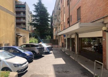 Edificio all\'aperto - Locale Commerciale Perugia - foto 3