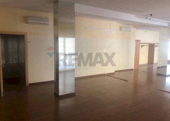 Stanza vuota - Locale Commerciale Perugia - foto 15