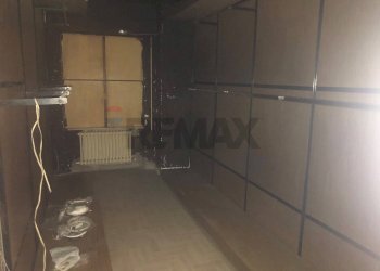 Hall / corridoio - Locale Commerciale Perugia - foto 26