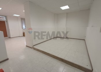 Stanza vuota - Ufficio Via Giuseppe Garibaldi
 
107, Magione - foto 19