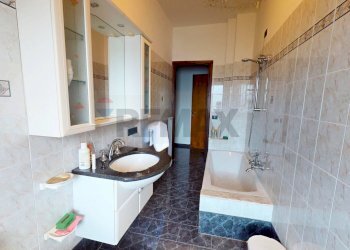 Bagno - Quadrilocale Via Lenin
 
4, Bastia Umbra - foto 7